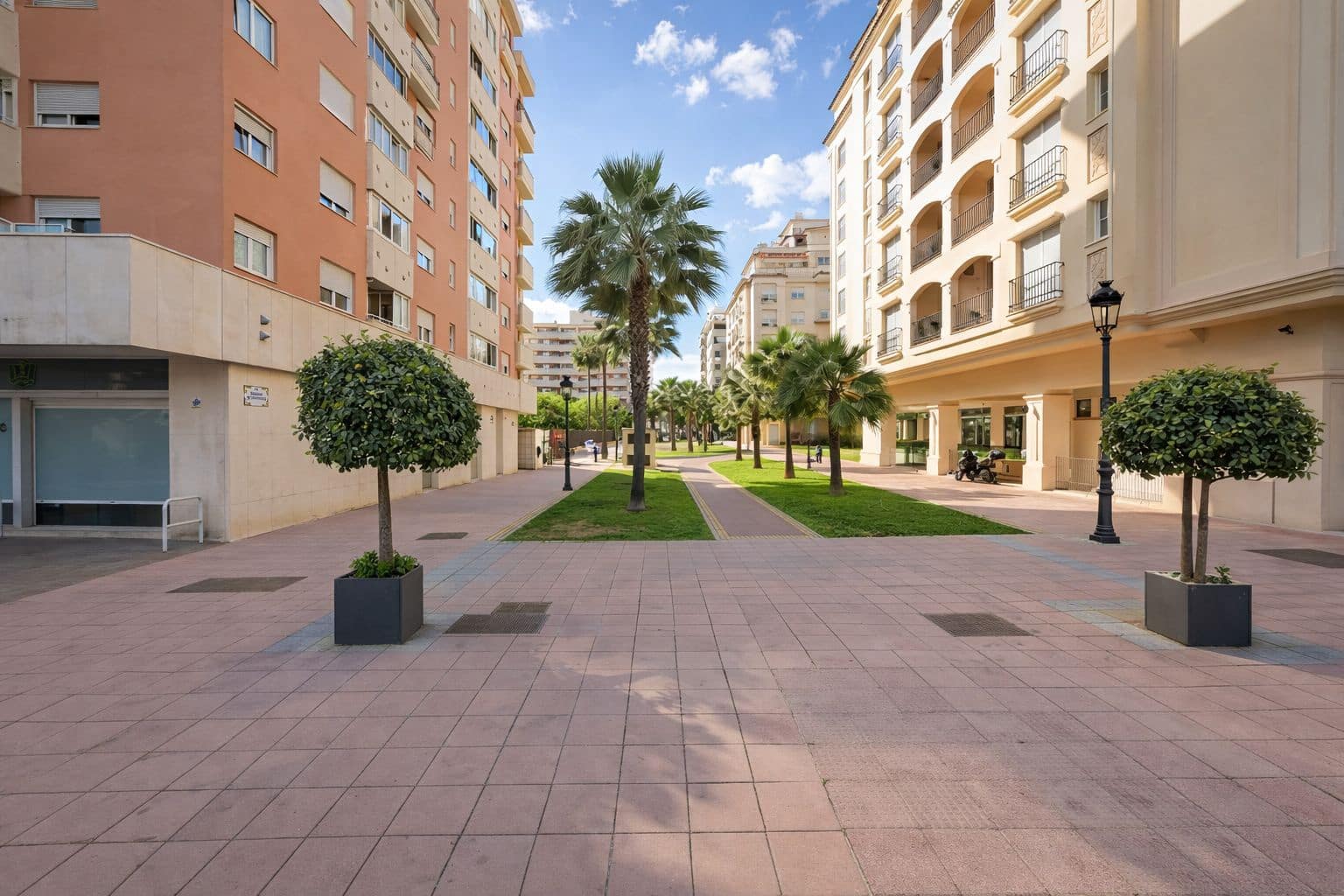 2 soveværelse Penthouse til salg i Estepona - € 749.000 (Ref: 9796353)