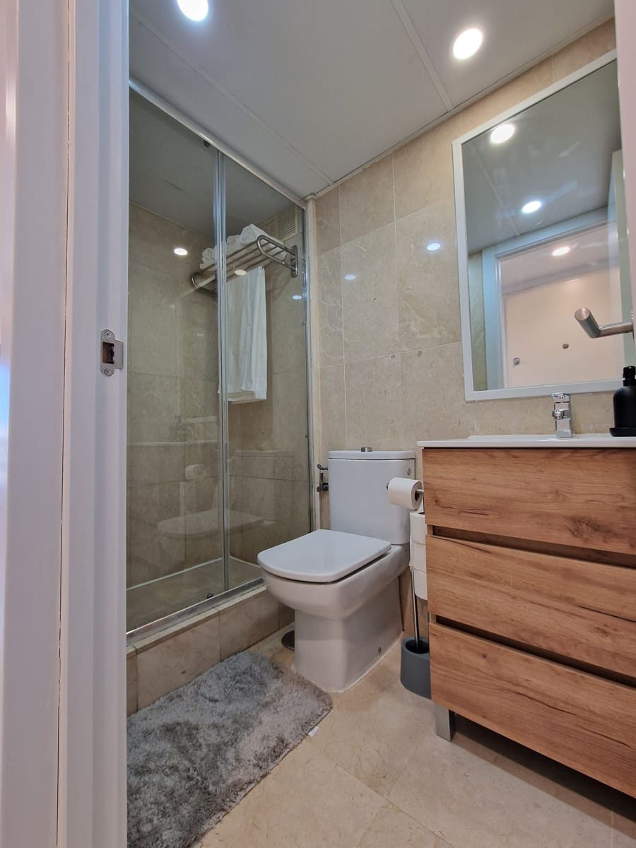 1 sovrum Takvåning till salu i Benalmadena Costa - 329 000 € (Ref: 9796355)