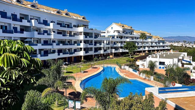 2 sypialnia Apartament na sprzedaż w La Duquesa / Puerto de la Duquesa, Manilva - 325 000 € (Ref: 9796358)