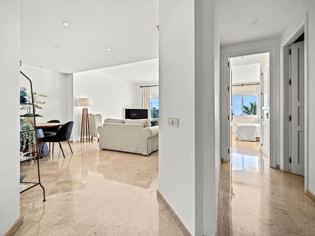 3 sovrum Lägenhet till salu i Elviria, Marbella - 785 000 € (Ref: 9796359)