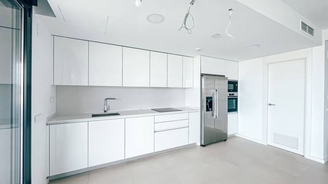 3 Zimmer Apartment zu verkaufen in Torremolinos - 1.050.000 € (Ref: 9796360)