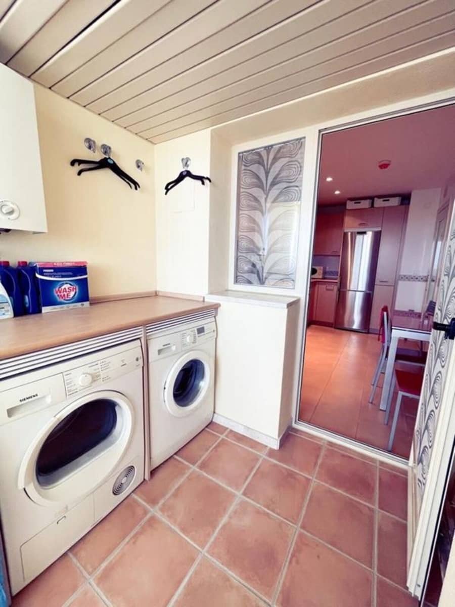 Apartamento de 2 habitaciones en Mijas Costa en venta - 419.000 € (Ref: 9796365)