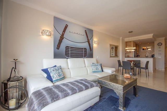 2 soveværelse Lejlighed til salg i Elviria, Marbella - € 389.000 (Ref: 9796373)