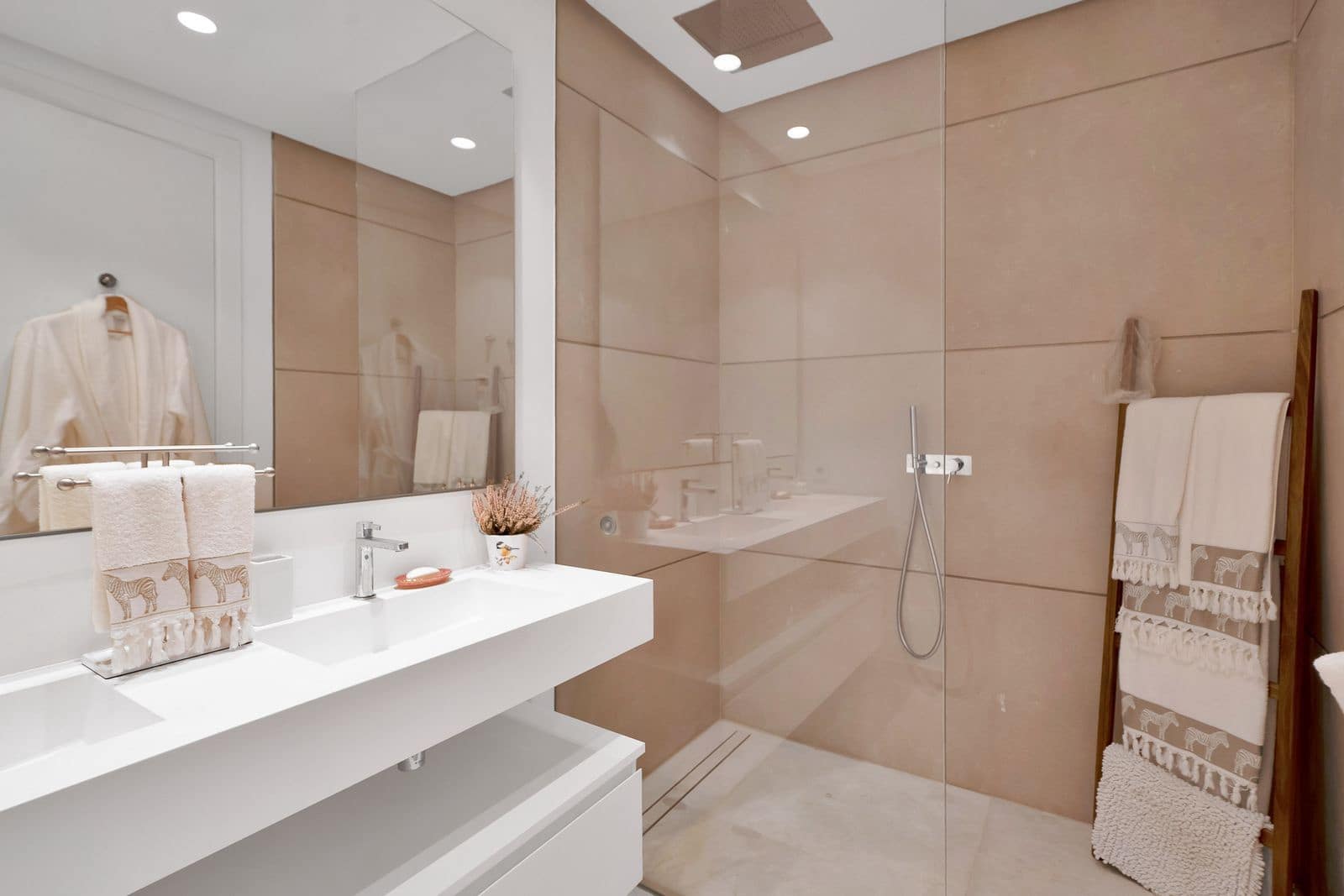 3 soverom Leilighet til salgs i Benahavis - € 945 000 (Ref: 9796375)