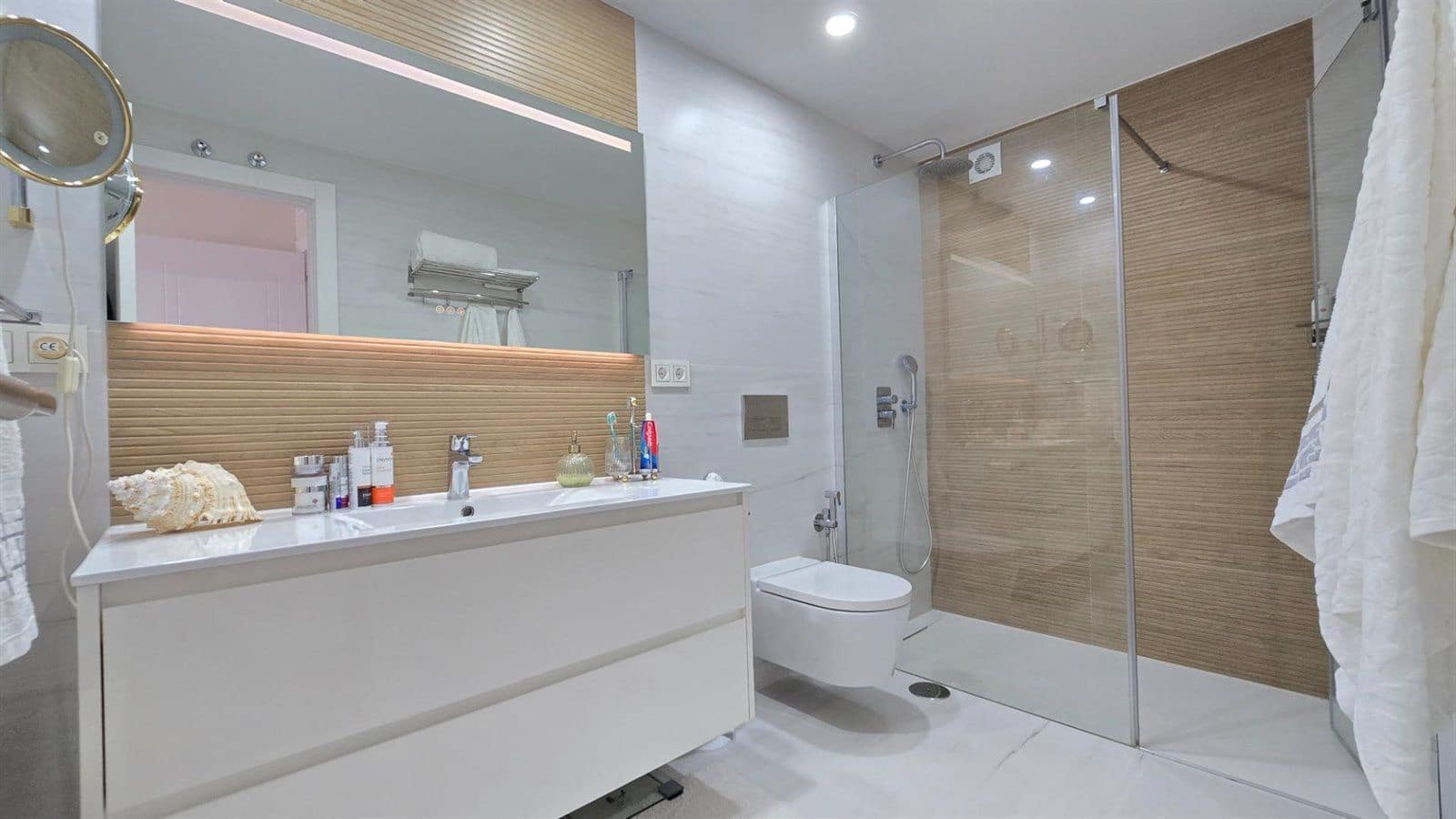 4 Zimmer Apartment zu verkaufen in Benalmadena - 699.000 € (Ref: 9796376)