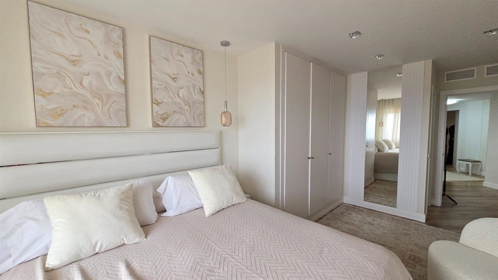 4 Zimmer Apartment zu verkaufen in Benalmadena - 699.000 € (Ref: 9796376)