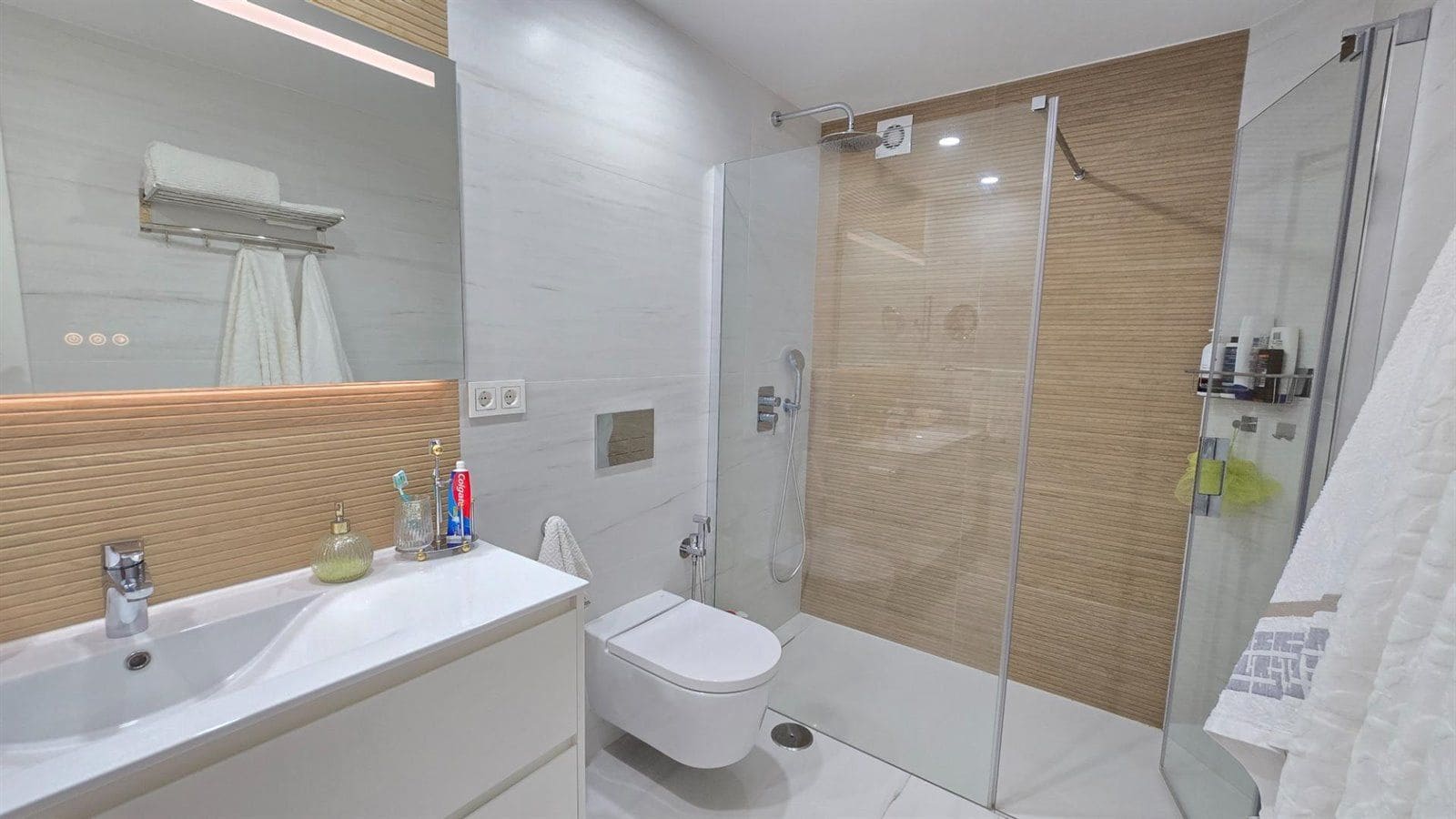 4 Zimmer Apartment zu verkaufen in Benalmadena - 699.000 € (Ref: 9796376)