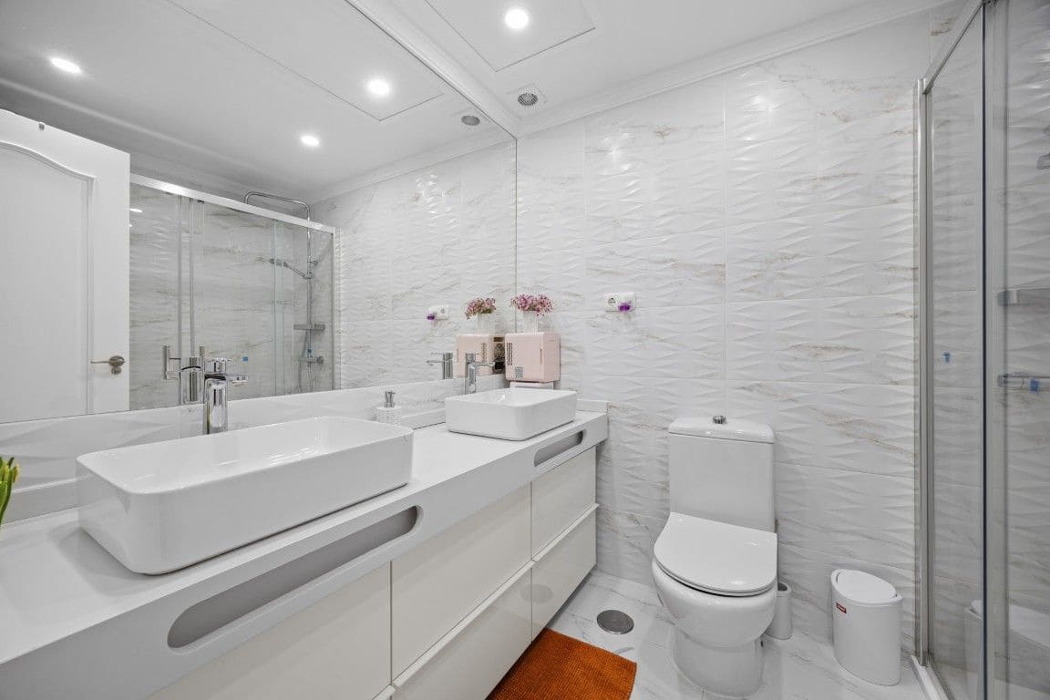 3 soveværelse Byhus til salg i Marbella - € 849.000 (Ref: 9796379)