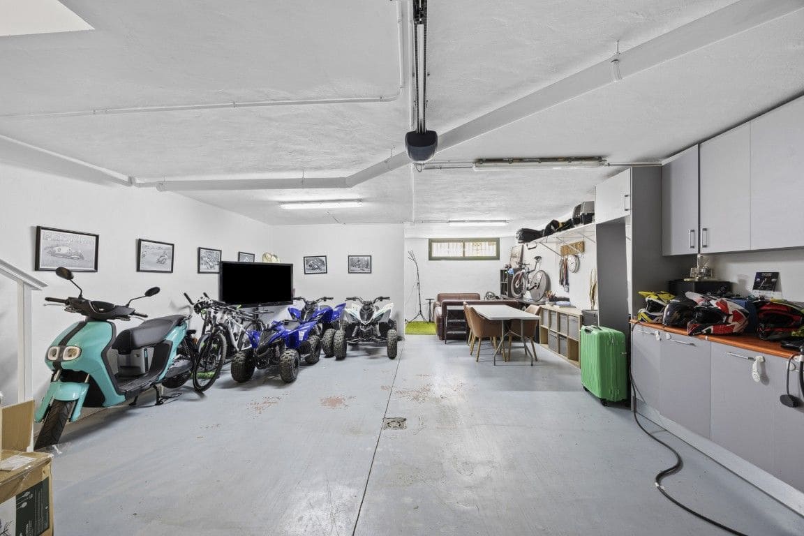 3 soveværelse Byhus til salg i Marbella - € 849.000 (Ref: 9796379)