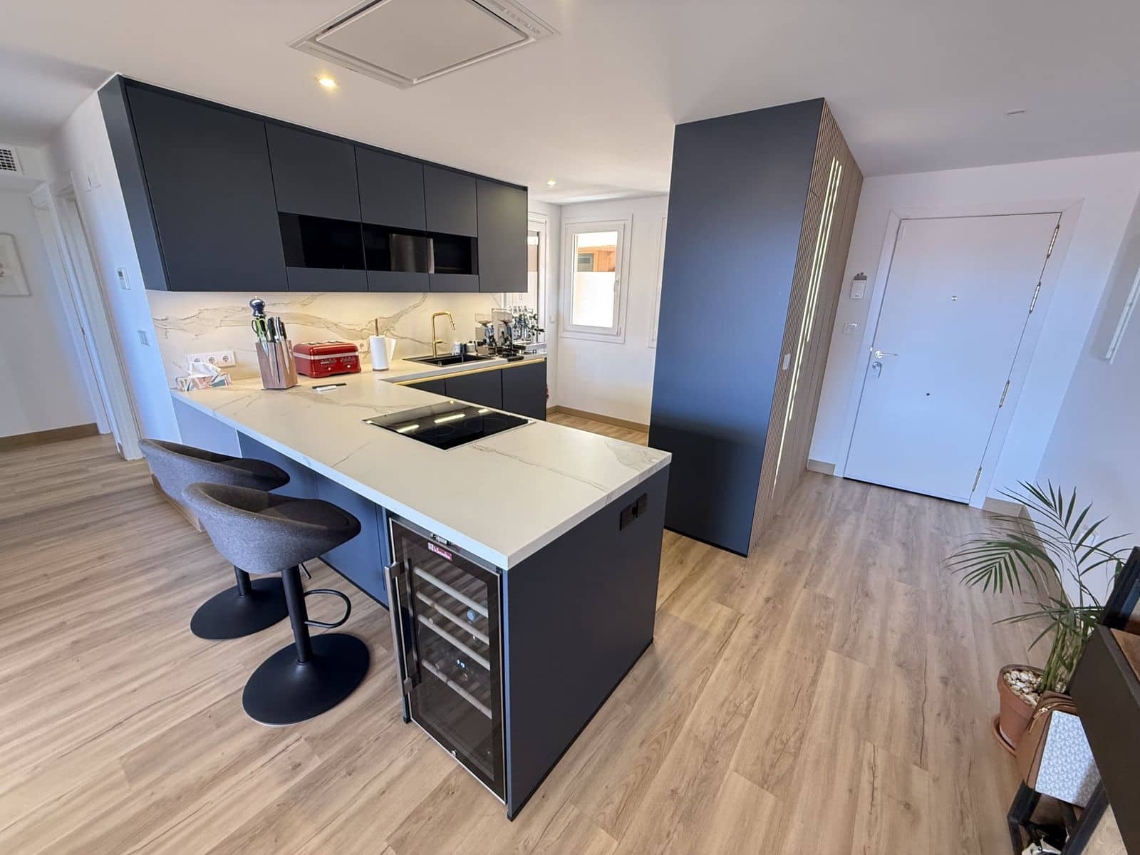 2 soveværelse Lejlighed til salg i Elviria - € 550.000 (Ref: 9796380)