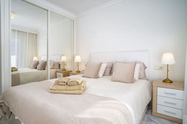 2 chambre Appartement à vendre à Puerto Banus, Marbella - 430 000 € (Ref: 9796382)