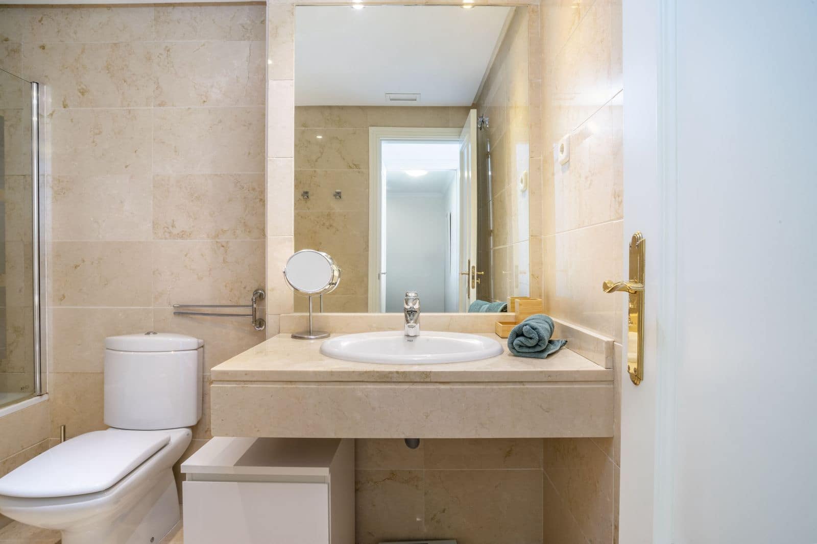 2 chambre Appartement à vendre à Puerto Banus - 430 000 € (Ref: 9796382)