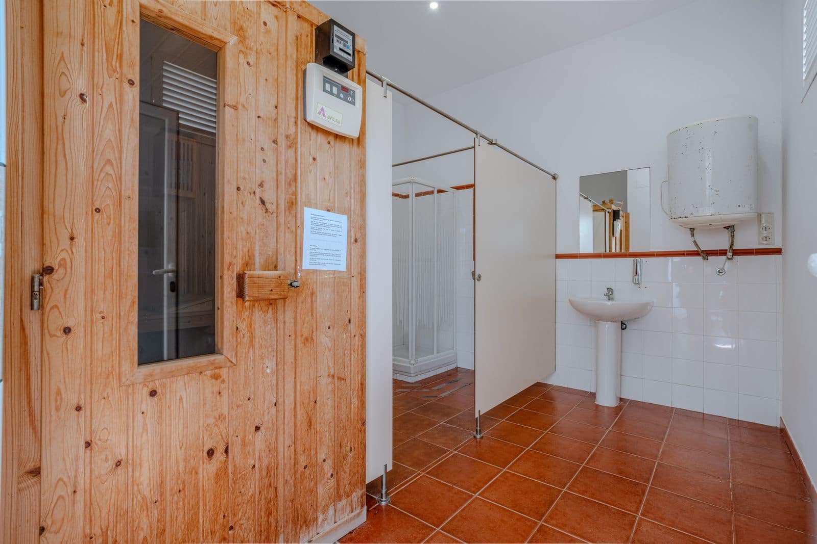 Pareado de 3 habitaciones en Nueva Andalucia en venta - 550.000 € (Ref: 9796383)