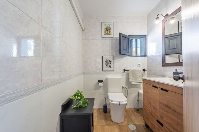 4 quarto Casa em Banda para venda em Mijas Costa, Mijas - 350 000 € (Ref: 9796384)