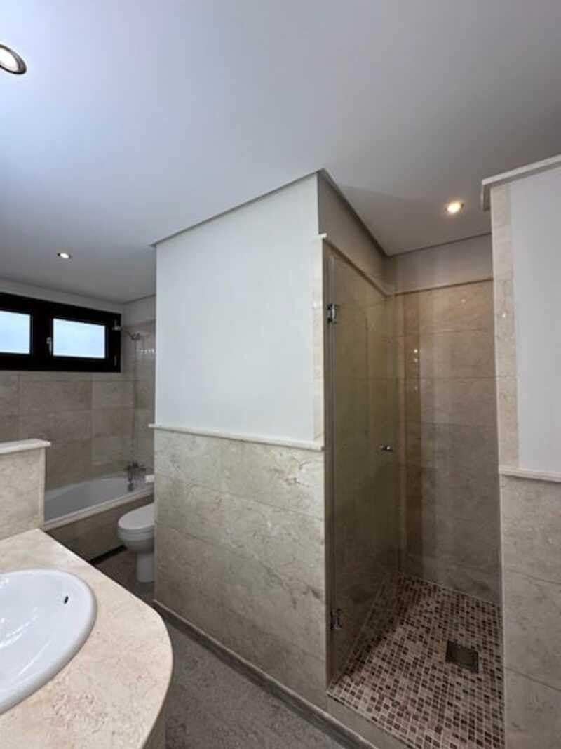 3 soveværelse Byhus til salg i Benahavis - € 770.000 (Ref: 9796386)