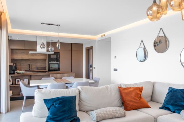 3 soveværelse Lejlighed til salg i La Cala Golf, Mijas - € 510.000 (Ref: 9796396)