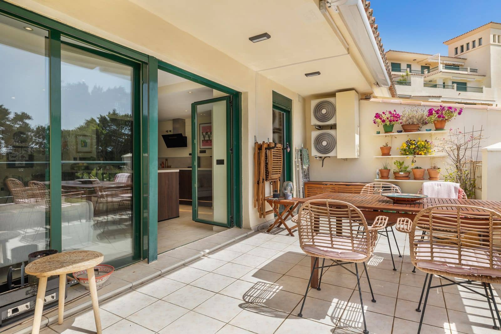 2 makuuhuone Huoneisto myytävänä paikassa Torrequebrada - 395 000 € (Ref: 9796397)