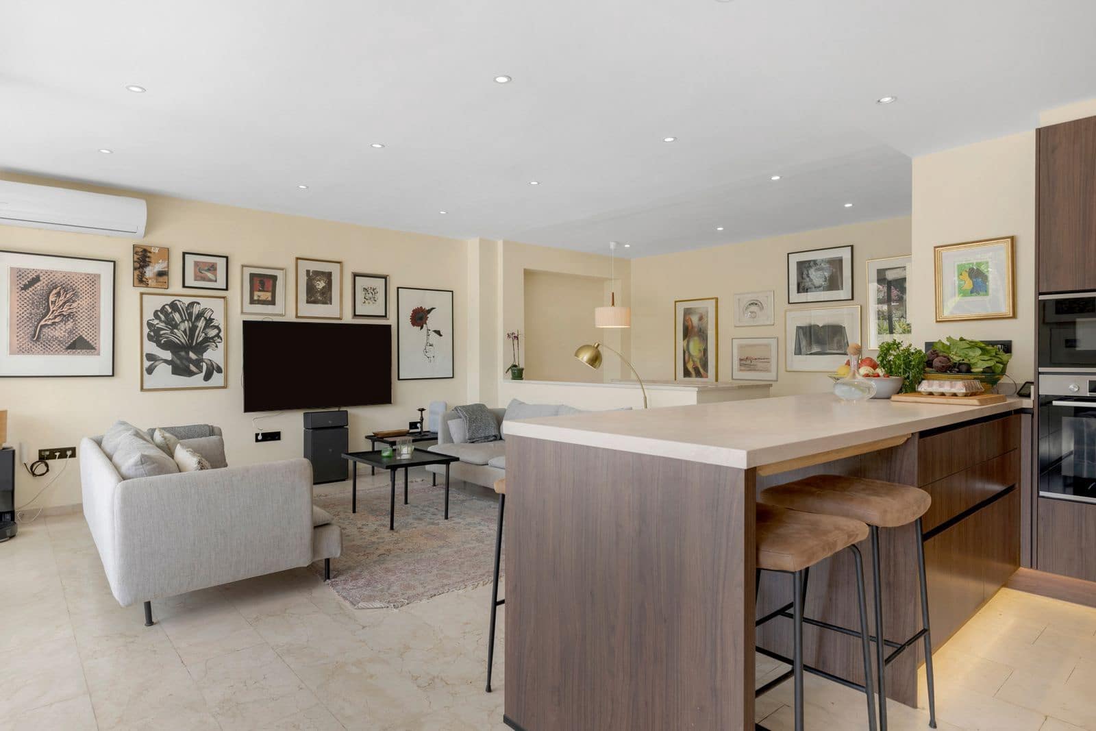 2 makuuhuone Huoneisto myytävänä paikassa Torrequebrada - 395 000 € (Ref: 9796397)