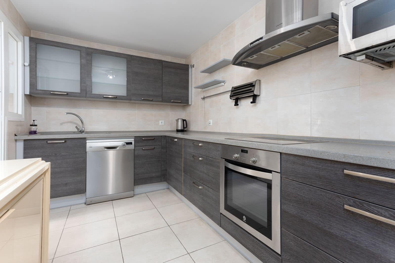 3 chambre Appartement à vendre à Nueva Andalucia - 369 000 € (Ref: 9796403)