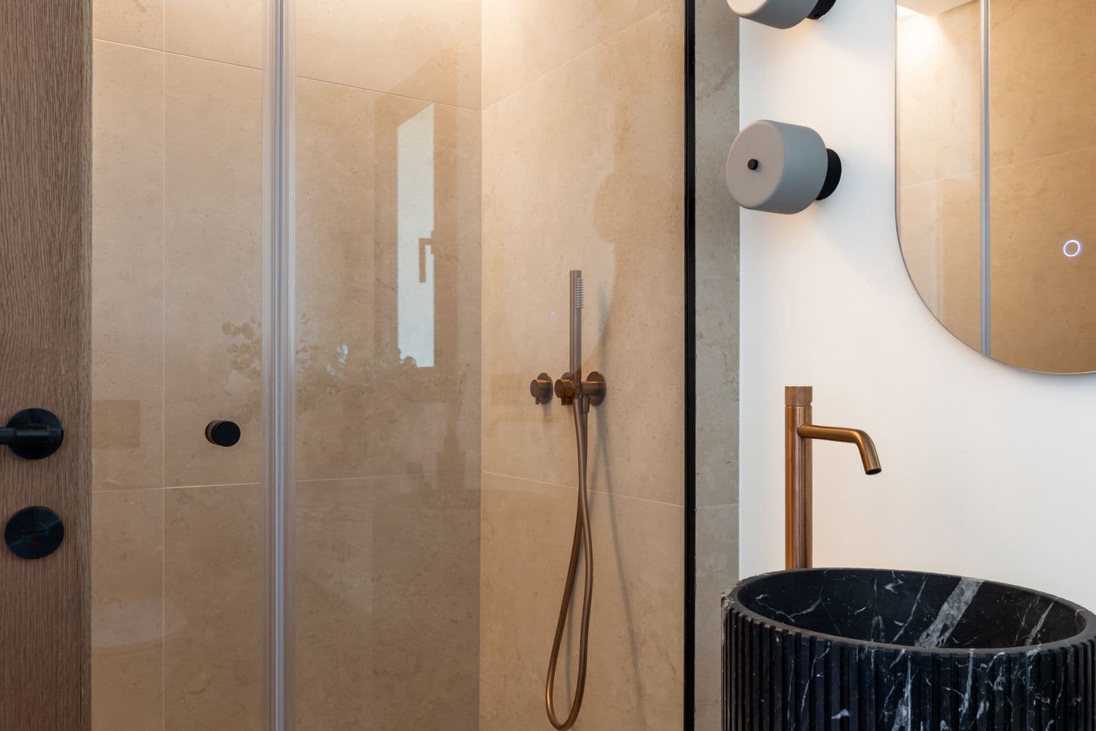 4 bedroom Townhouse for sale in Benahavis - € 1,850,000 (Ref: 9796408)