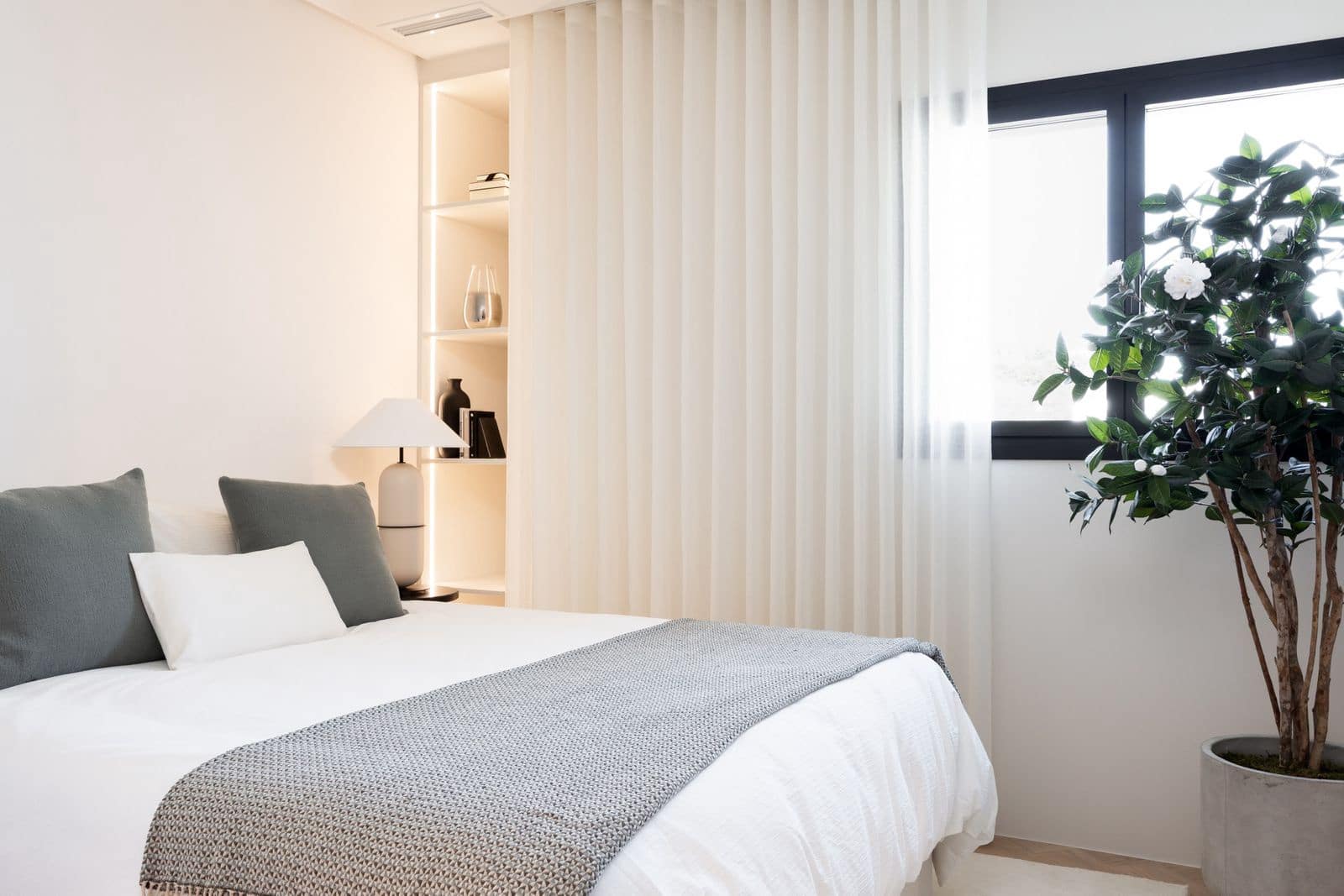 4 bedroom Townhouse for sale in Benahavis - € 1,850,000 (Ref: 9796408)