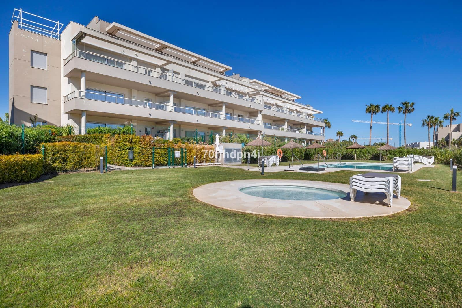 Apartamento de 2 habitaciones en Mijas Costa en venta - 435.000 € (Ref: 9796410)