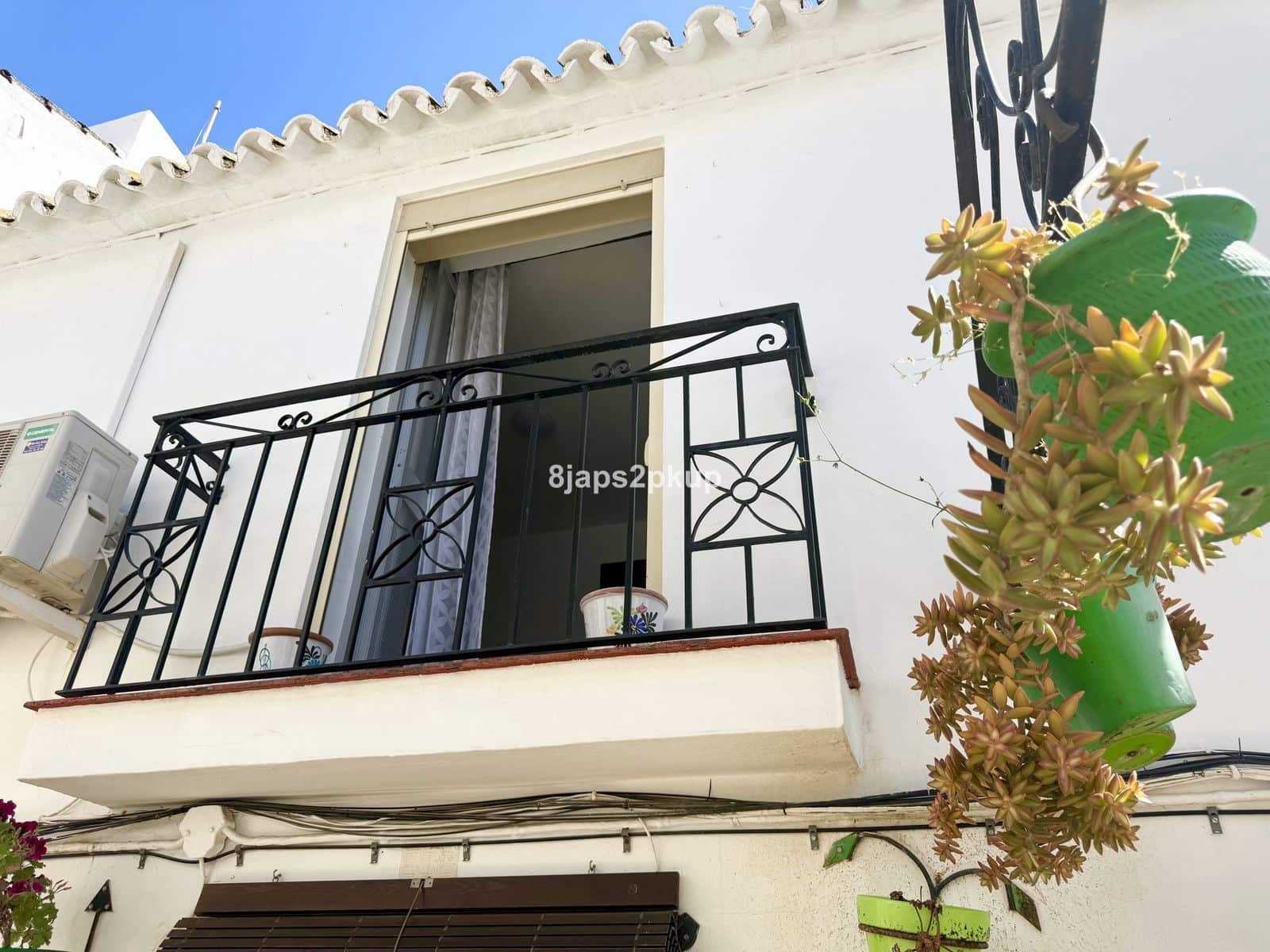 2 makuuhuone Omakotitalo myytävänä paikassa Estepona - 427 500 € (Ref: 9796418)