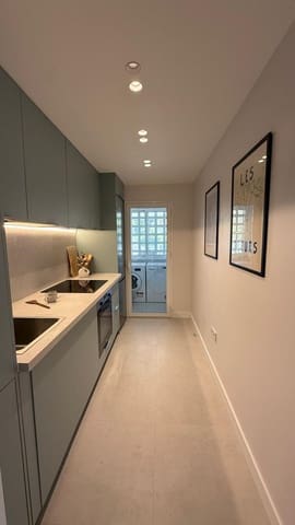 2 soverom Leilighet til salgs i Nueva Andalucia, Marbella - € 450 000 (Ref: 9796425)