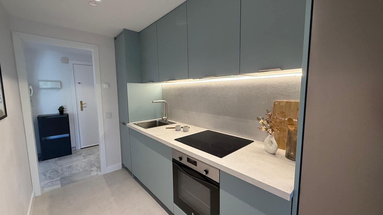 2 soverom Leilighet til salgs i Nueva Andalucia - € 450 000 (Ref: 9796425)