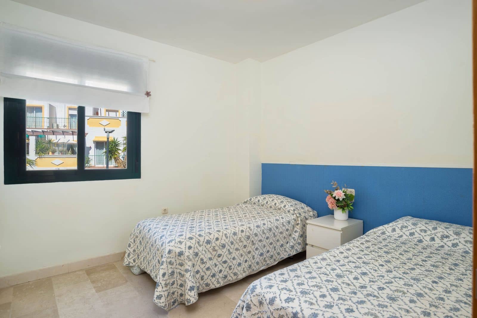 Apartamento de 2 habitaciones en Marbesa en venta - 389.000 € (Ref: 9796431)