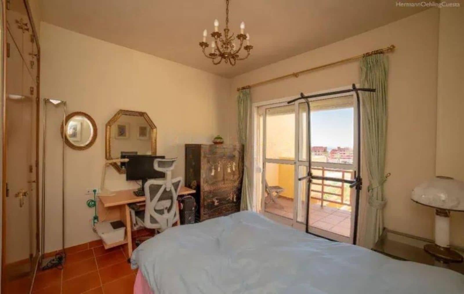 4 camera da letto Casa in vendita in Estepona - 585.000 € (Rif: 9796439)