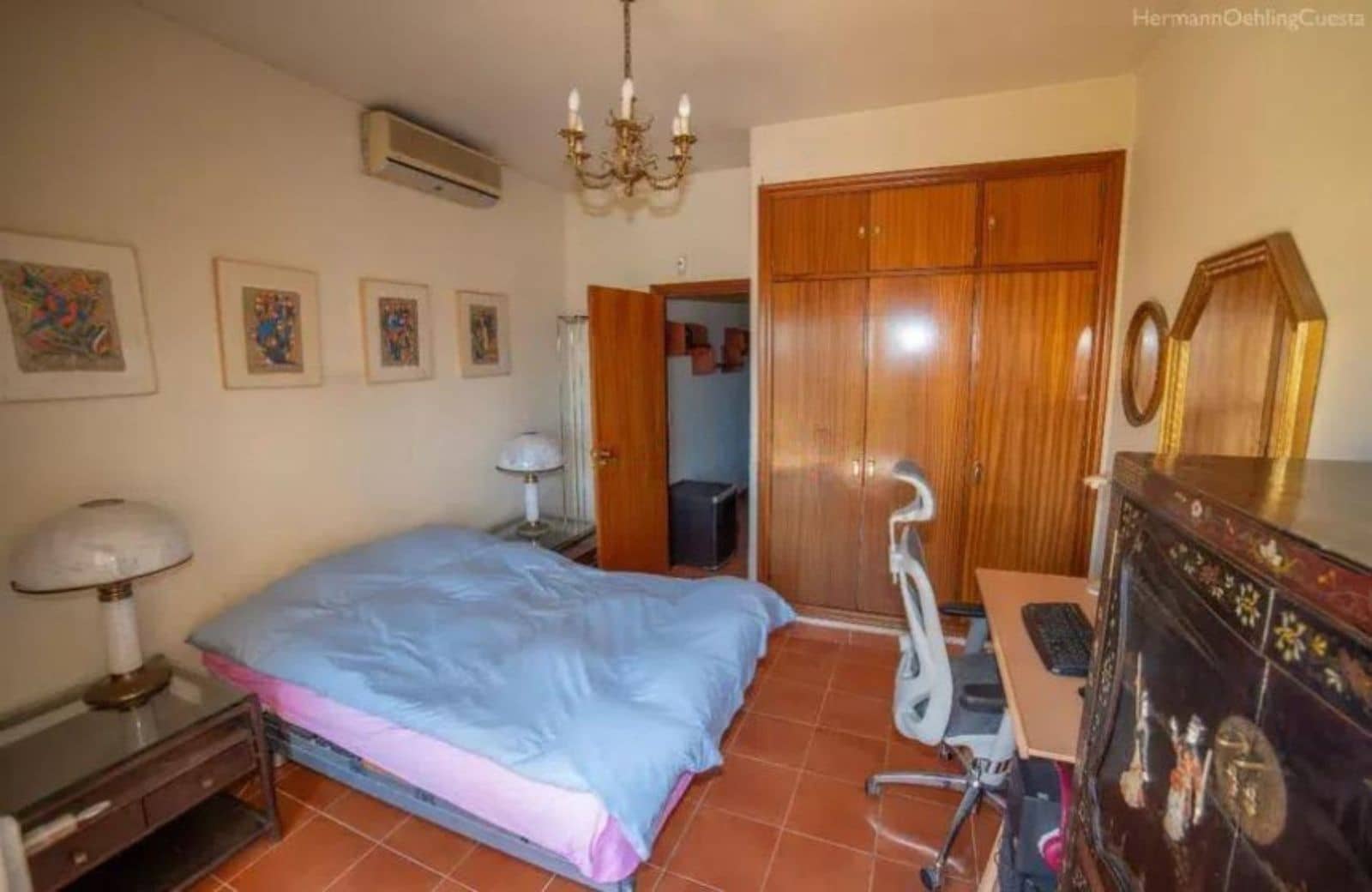 4 camera da letto Casa in vendita in Estepona - 585.000 € (Rif: 9796439)