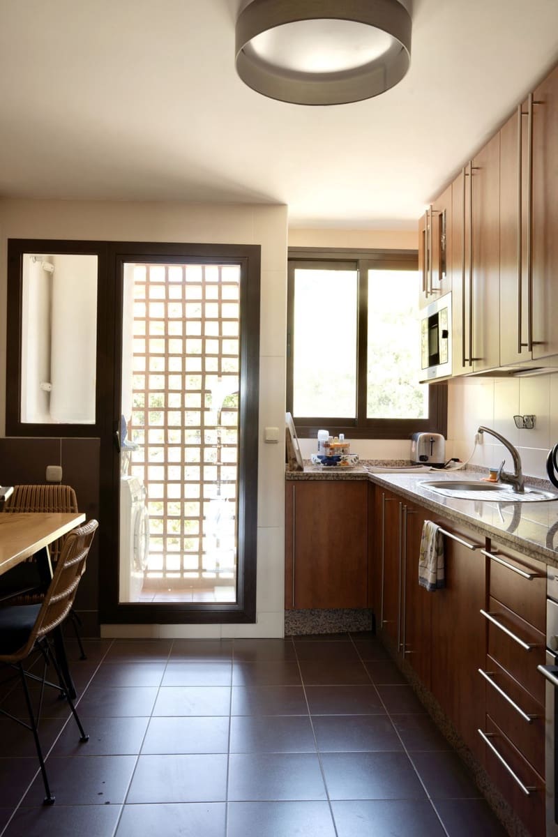 2 Zimmer Apartment zu verkaufen in Casares - 390.000 € (Ref: 9796440)