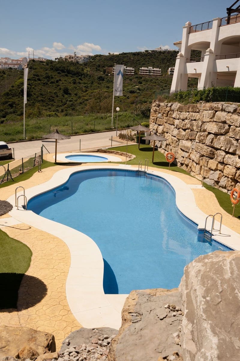 2 Zimmer Apartment zu verkaufen in Casares - 390.000 € (Ref: 9796440)