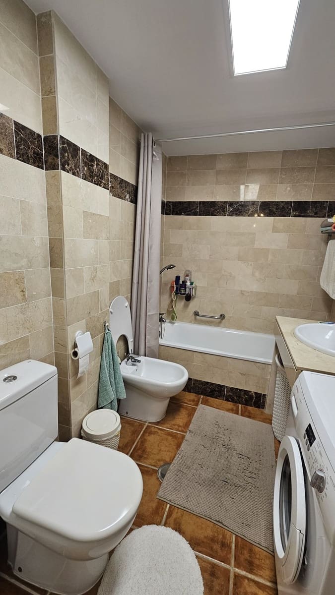 Apartamento de 1 habitación en El Paraiso en venta - 257.000 € (Ref: 9796441)