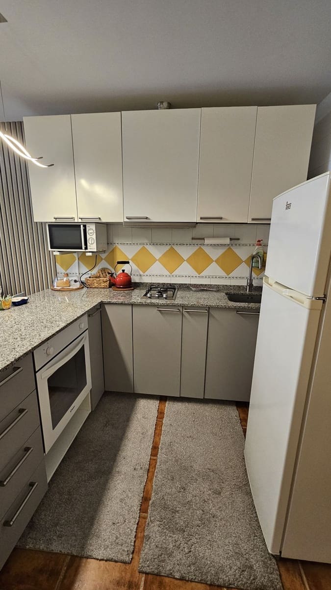 Apartamento de 1 habitación en El Paraiso en venta - 257.000 € (Ref: 9796441)