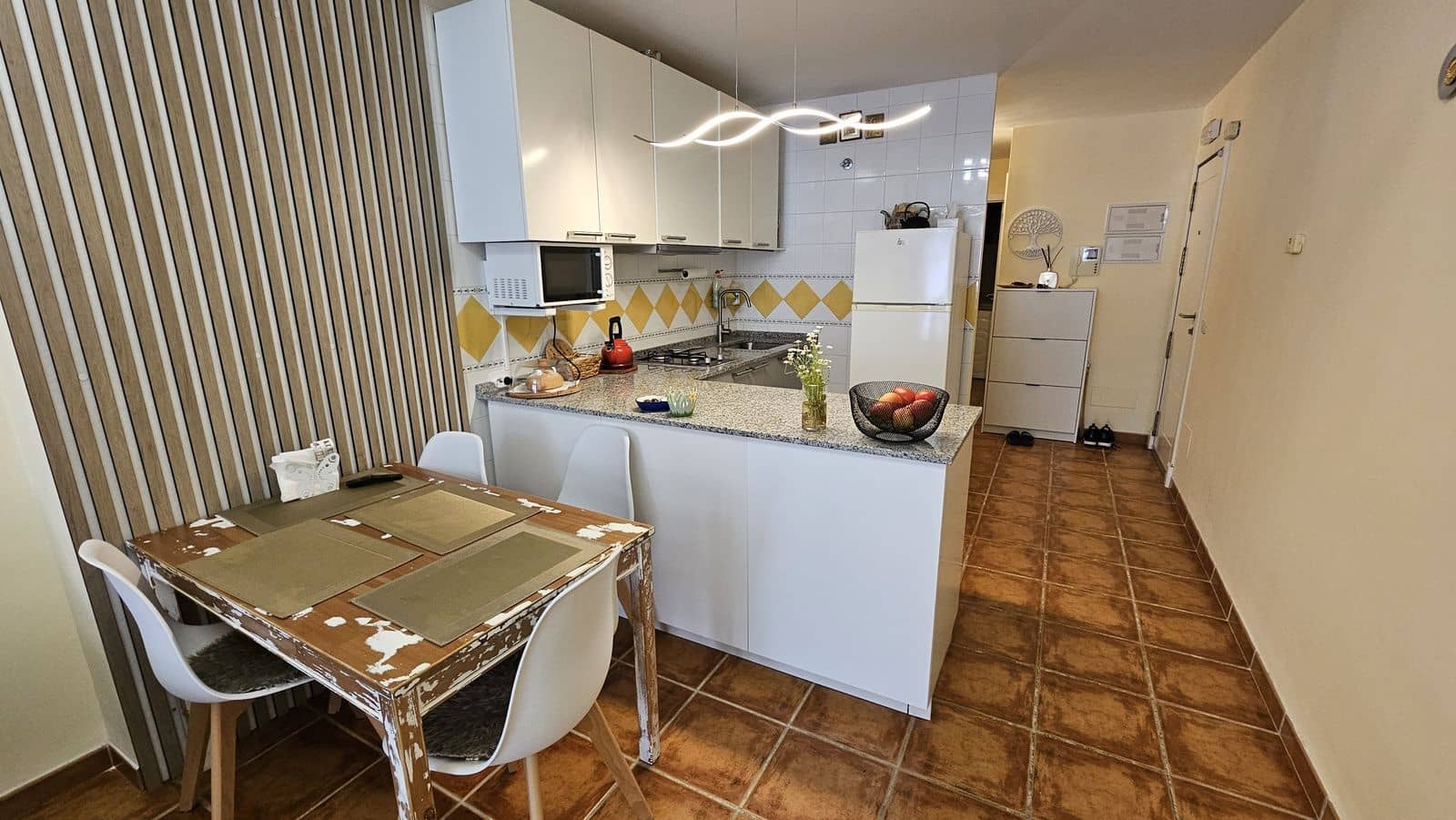 Apartamento de 1 habitación en El Paraiso en venta - 257.000 € (Ref: 9796441)