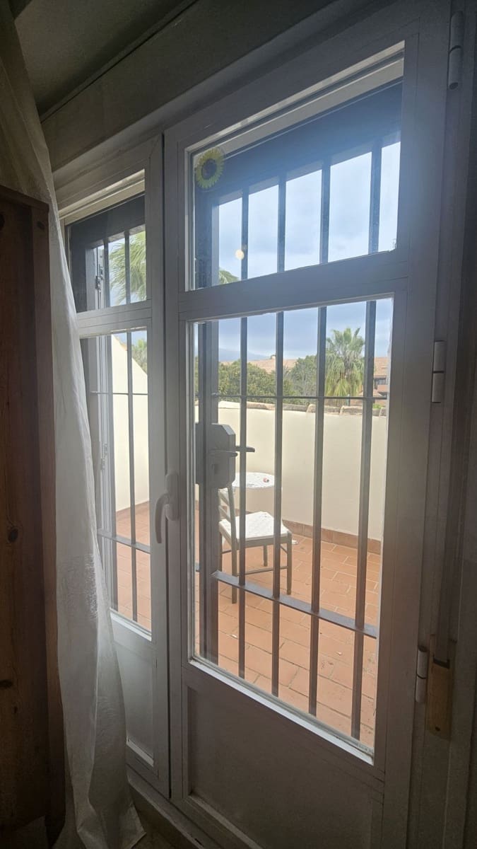 4 bedroom Townhouse for sale in San Pedro de Alcantara - € 950,000 (Ref: 9796444)