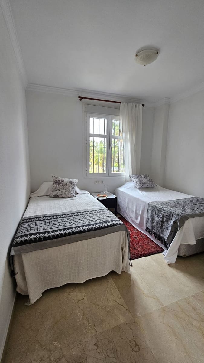 4 bedroom Townhouse for sale in San Pedro de Alcantara - € 950,000 (Ref: 9796444)