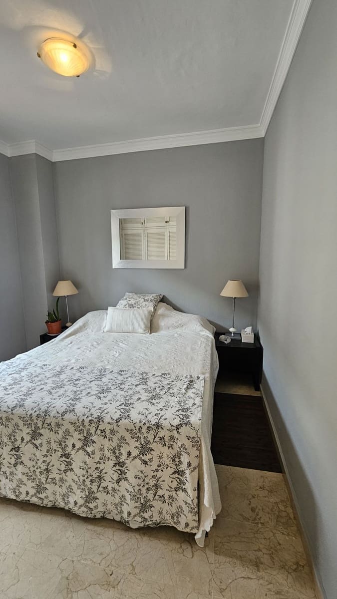 4 bedroom Townhouse for sale in San Pedro de Alcantara - € 950,000 (Ref: 9796444)