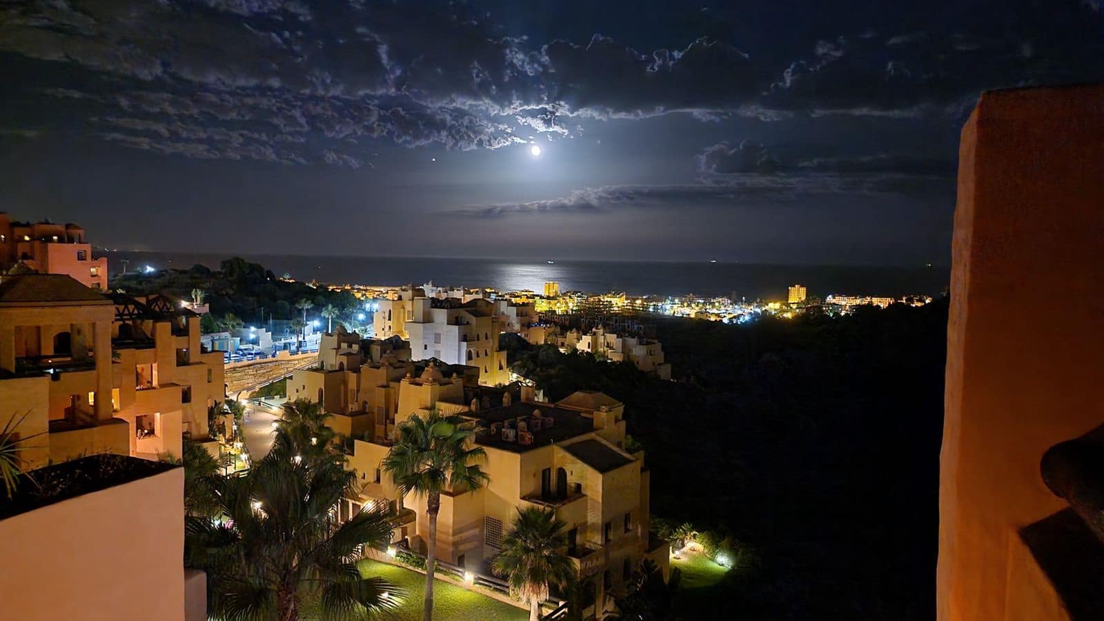 3 soverom Leilighet til salgs i La Duquesa / Puerto de la Duquesa - € 395 000 (Ref: 9796445)