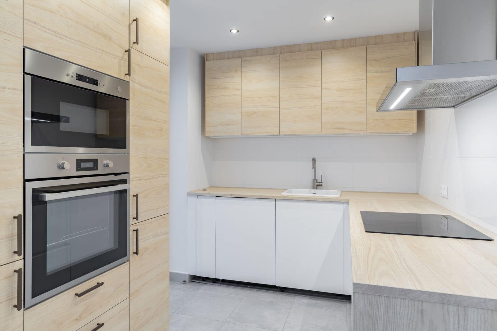 3 slaapkamer Penthouse te koop in Estepona - € 559.000 (Ref: 9796446)