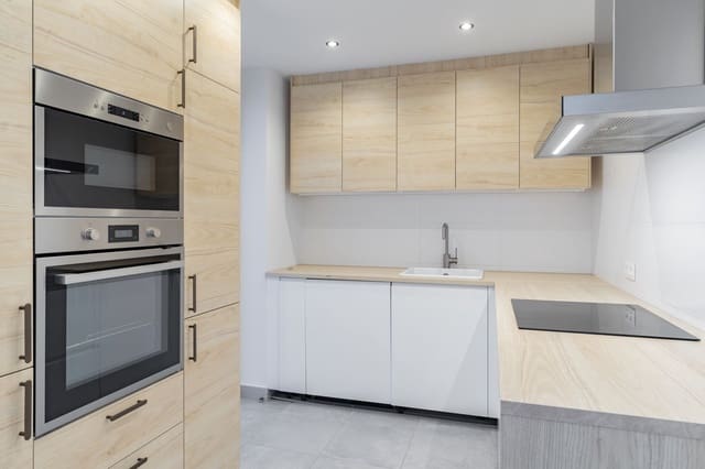 3 slaapkamer Penthouse te koop in Estepona - € 559.000 (Ref: 9796446)