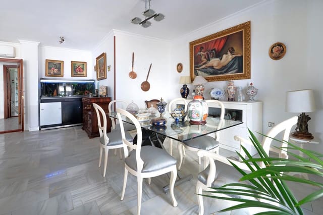 4 chambre Appartement à vendre à Victoria Eugenia, Malaga ville - 539 000 € (Ref: 9796449)