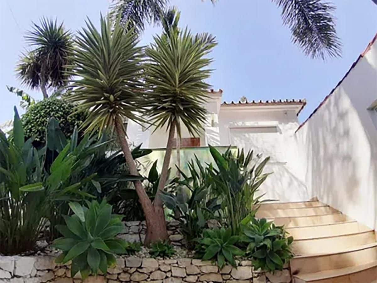 Chalet de 3 habitaciones en Nueva Andalucia en venta - 980.000 € (Ref: 9796451)