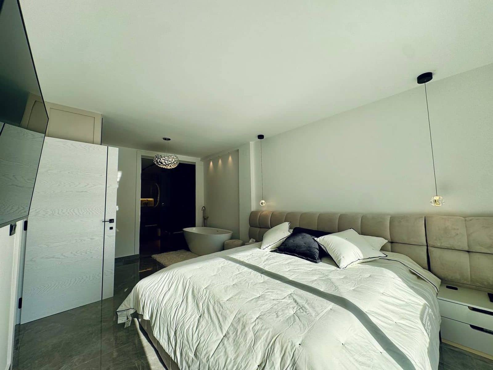 3 soveværelse Byhus til salg i Marbella - € 1.195.000 (Ref: 9796460)