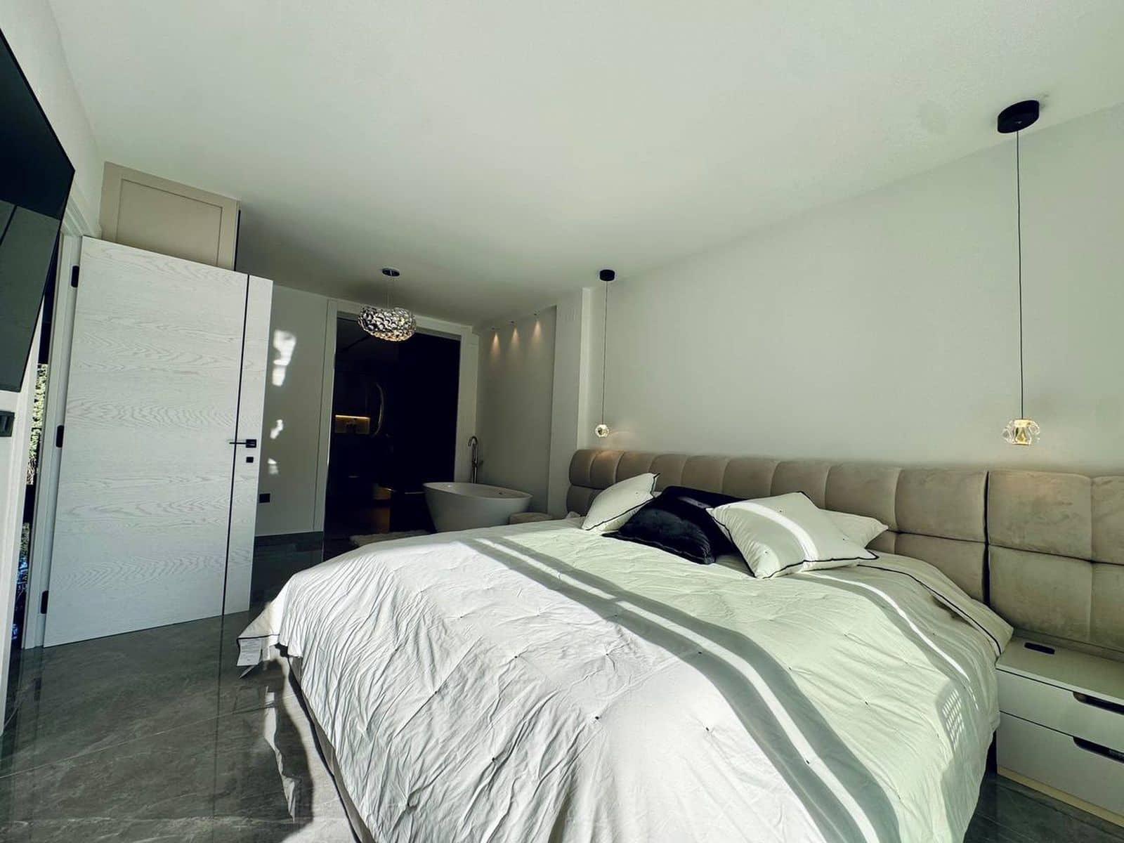 3 soveværelse Byhus til salg i Marbella - € 1.195.000 (Ref: 9796460)