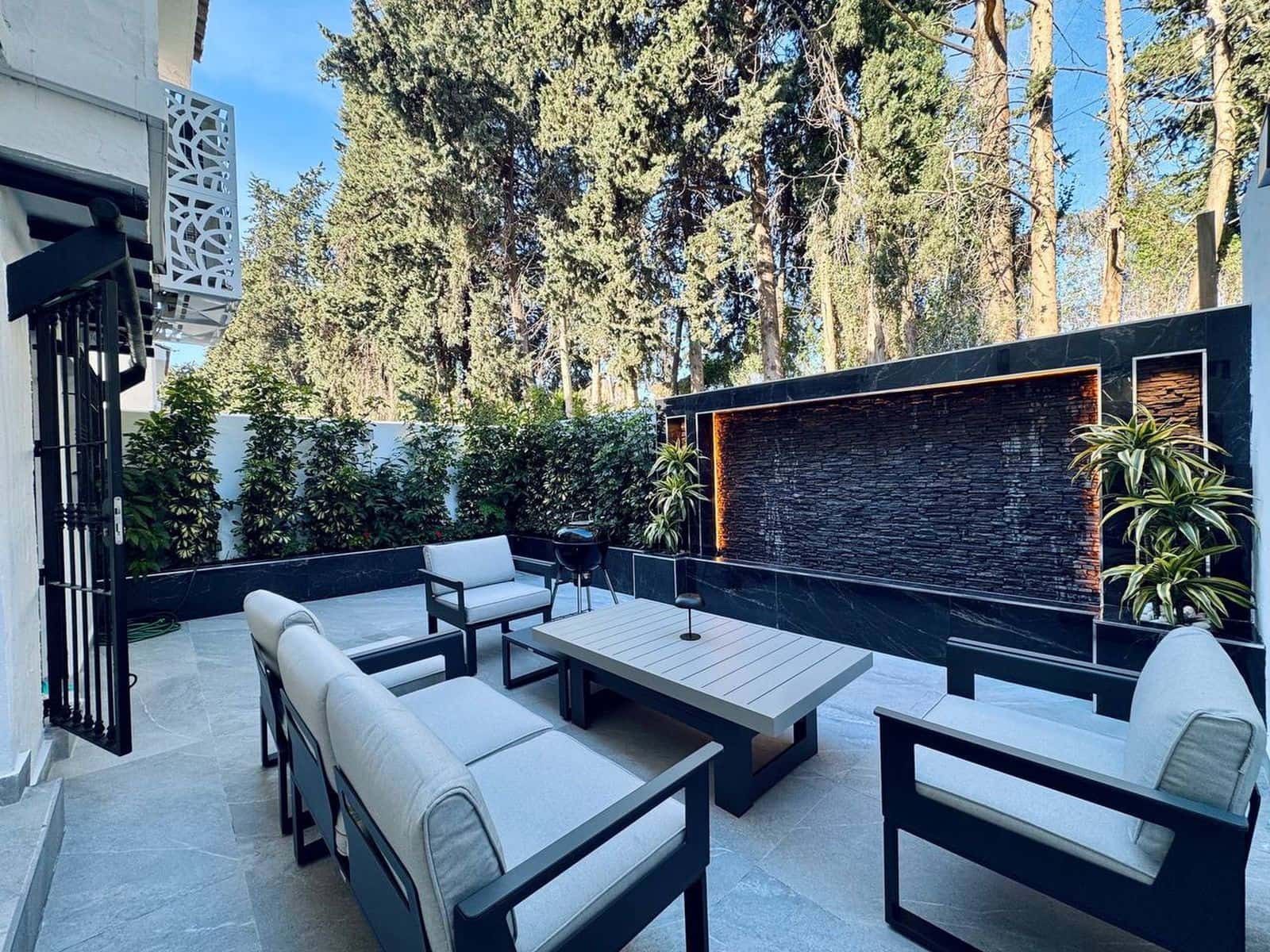 3 soveværelse Byhus til salg i Marbella - € 1.195.000 (Ref: 9796460)