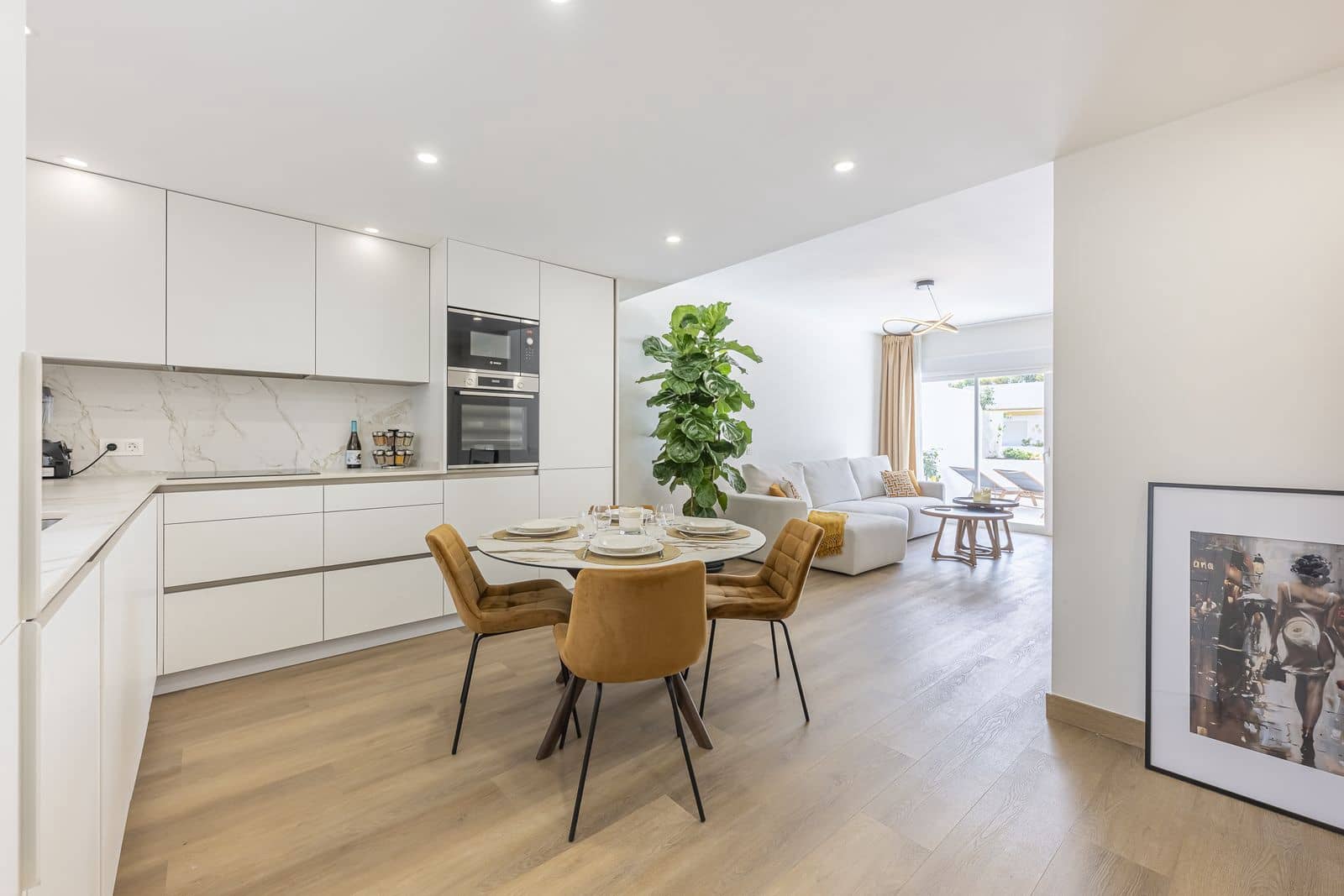 Apartamento de 1 habitación en Golden Mile en venta - 450.000 € (Ref: 9796464)