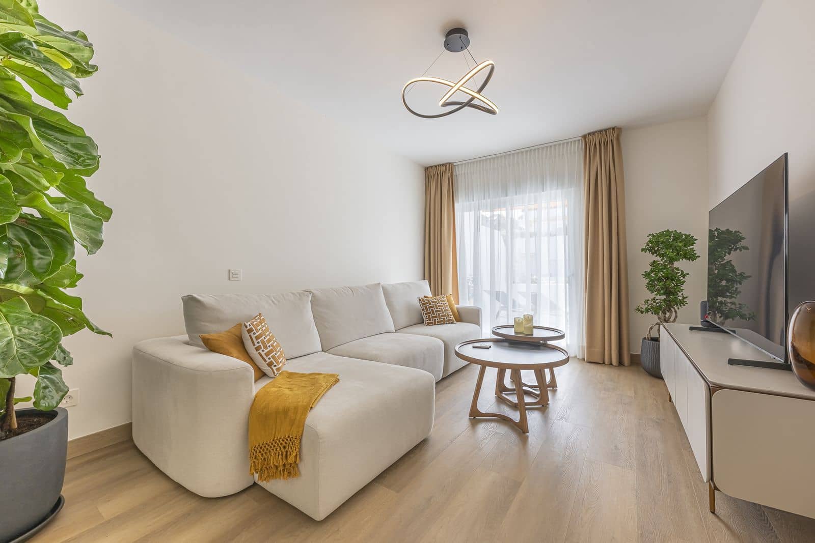 Apartamento de 1 habitación en Golden Mile en venta - 450.000 € (Ref: 9796464)
